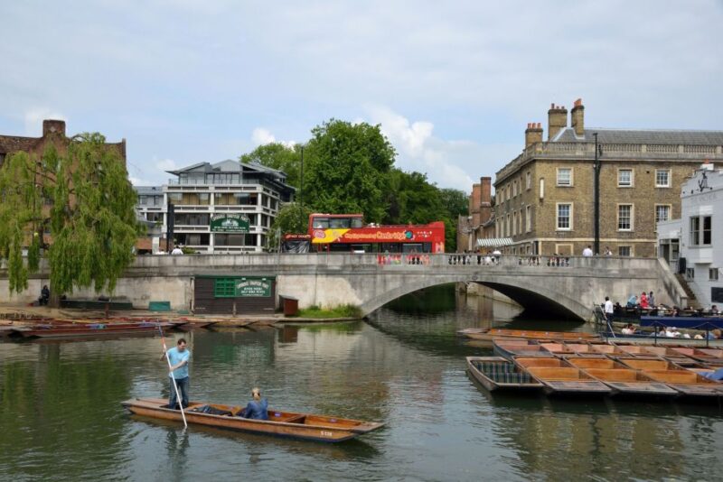 Cambridge: City Sightseeing Hop-On Hop-Off Bus Tour - Bus Schedule and Operations