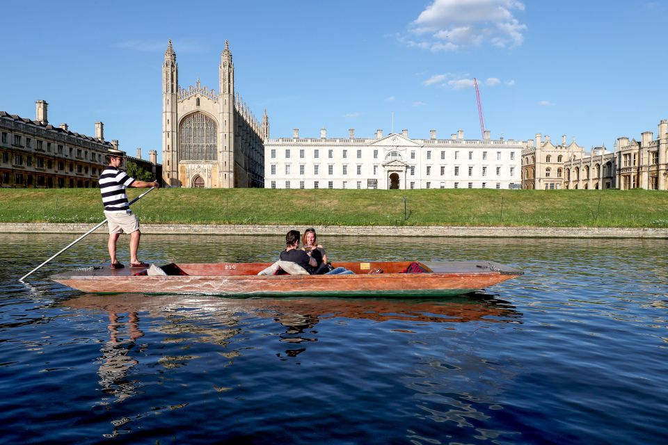 Cambridge: Guided Punting Tour - What to Expect on the Tour