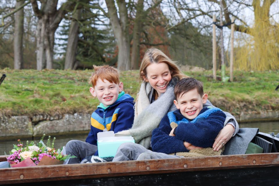 Cambridge: Private Chauffeured Punting Tour - Booking Process