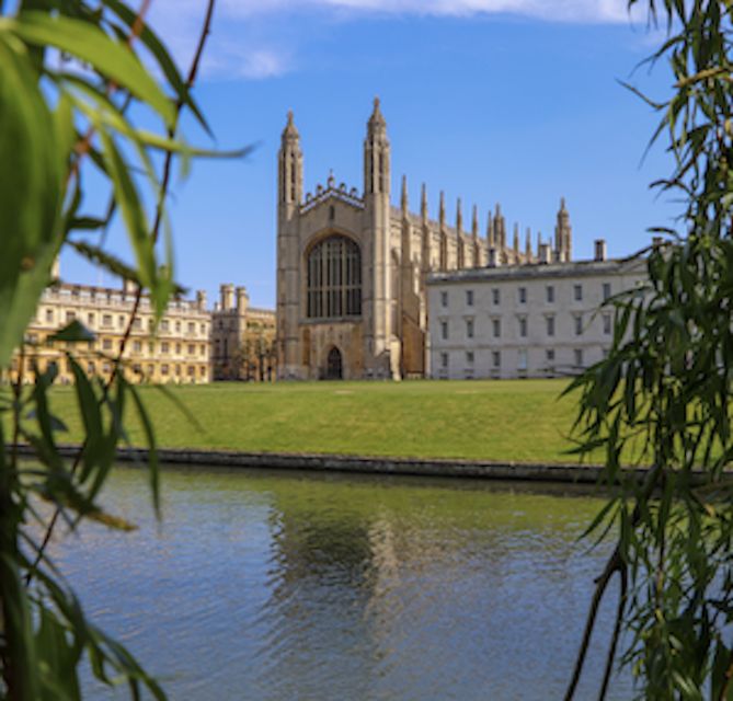 Cambridge: Private Chauffeured Punting Tour - Traveler Suitability