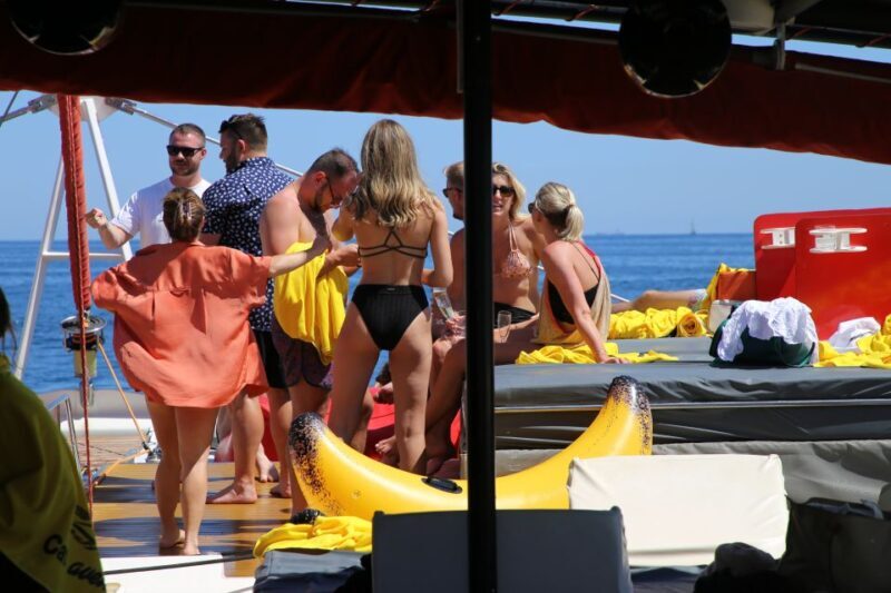 Cambrils: Catamaran Cruise with Drinks and BBQ Lunch Option - FAQs