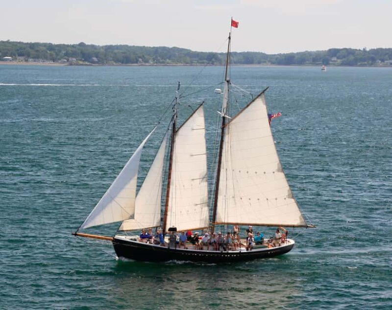 Camden, Maine: Day Sails aboard Schooner Surprise - What To Bring and What’s Included