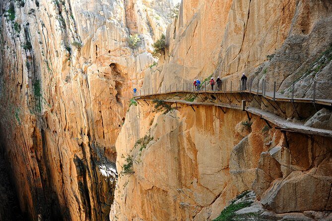 Caminito del Rey Small Group Tour from Malaga with Picnic - A Closer Look at the Experience