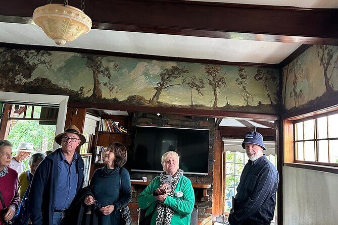 Cammino di Hepburn (Hepburn Walking Tour) at 5pm each Friday - FAQs