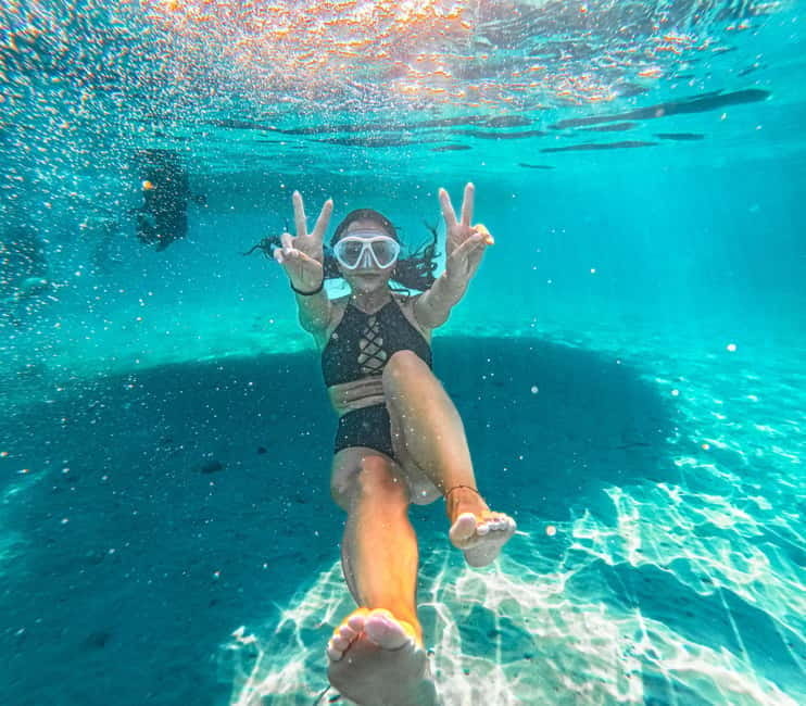 Can Picafort: 2h Private Boat Ride  Swim, Snorkel & Relax - The Experience from the Travelers Perspective