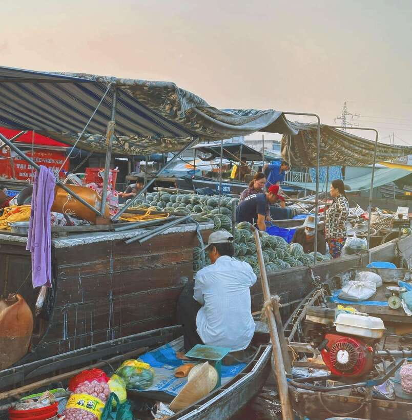 Can Tho: Cai Rang Floating Market and Canals - Exploring the Cai Rang Floating Market