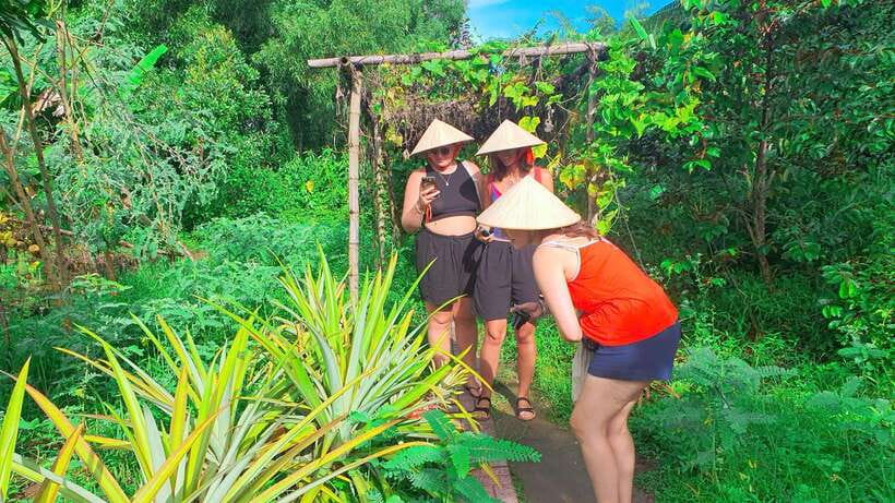 Can Tho: Floating Market, Canals, Garden & Cooking Class - Tour Overview
