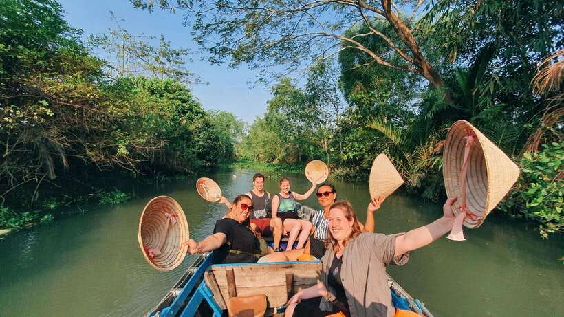 Can Tho: Floating Market & Mekongs Legacy( Max 6 Pax) - Discovering Cai Rang Floating Market
