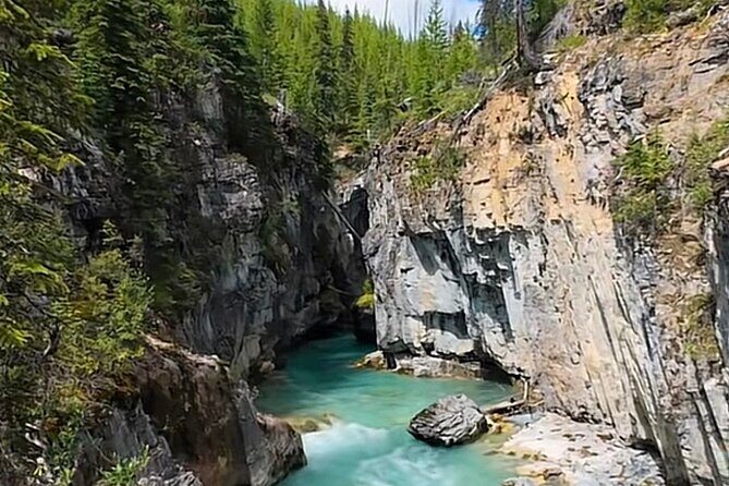 Canadian Rockies Full Day Guided Tour - FAQ