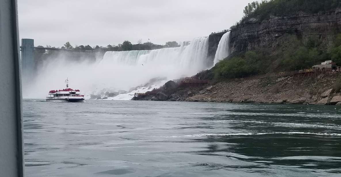 Canadian Small Group Tour W Boat, Aerocar or Skylon Tower - Canadian Niagara Falls Park