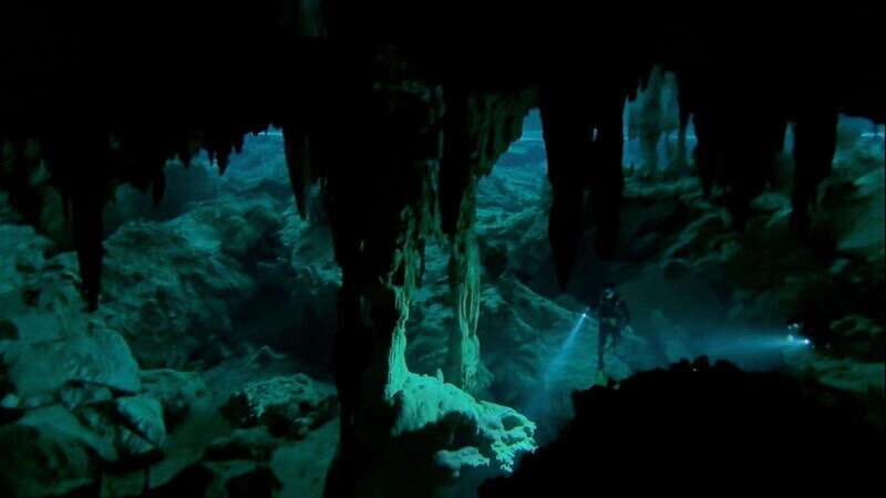 Cancun 2 Cenote Dives: The Pit & Dos Ojos - Certified Divers - Key Points