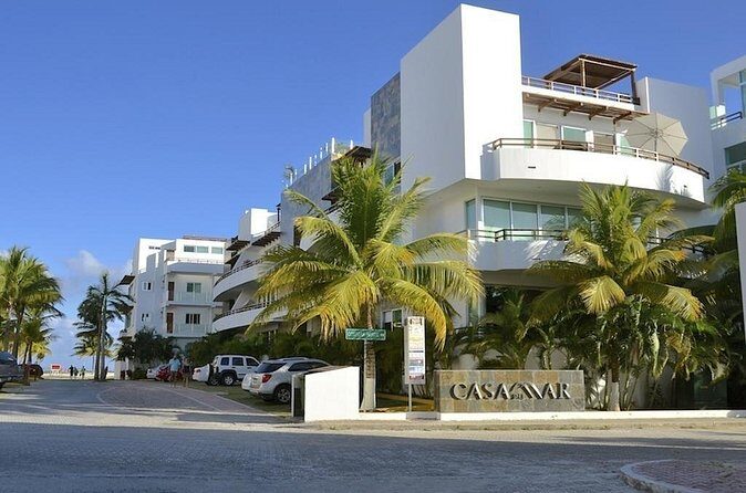 Cancun Airport and Casa del Mar by Moskito Private Shuttle - Who Should Use This Service?