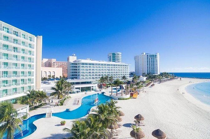 Cancun Airport and Hotel Krystal Cancún Private Shuttle - How Do Travelers Feel About It?