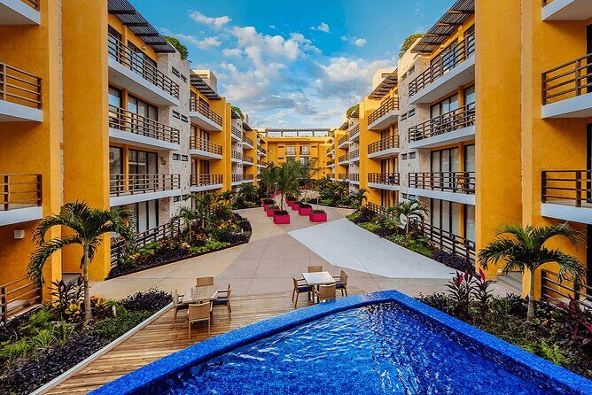 Cancun Airport and Lunada Beach Condo Private Shuttle - A Practical Look at the Cancun Airport and Lunada Beach Condo Private Shuttle