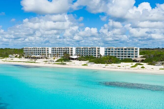 Cancun Airport and Palmaïa The House of AïA Private Shuttle - Key Points