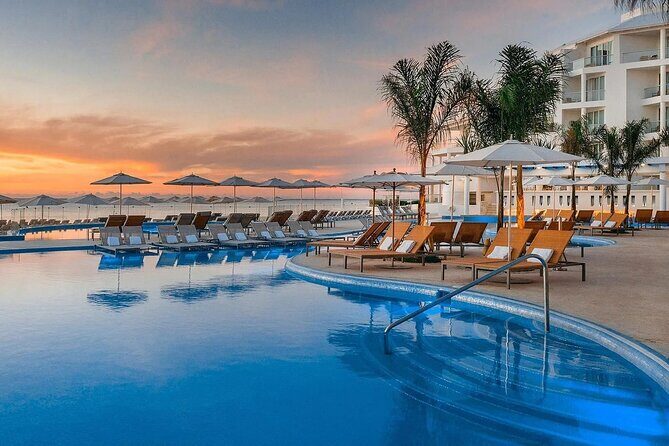 Cancun Airport and Playacar Palace Resort Private Shuttle - Key Points