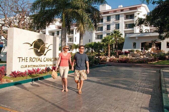 Cancun Airport and The Royal Cancun Private Shuttle - Key Points