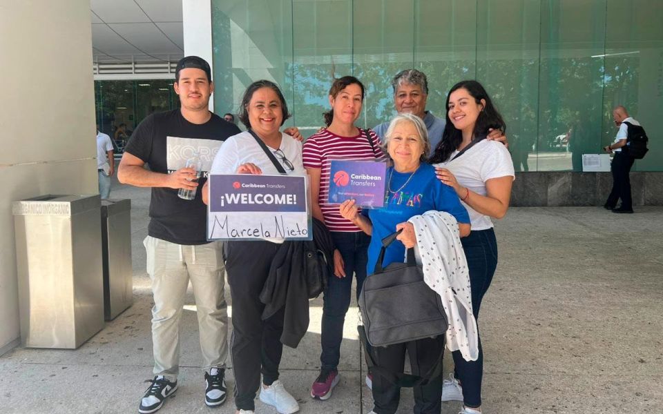 Cancun Airport: Shuttle to Hotels in Cancun & Riviera Maya - Avoid Taxi Lines