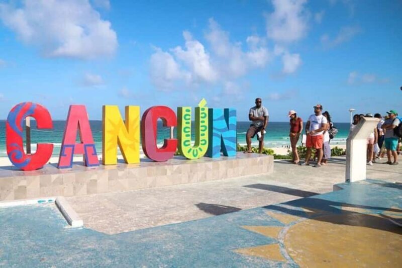Cancun: Bus Tour - City Adventure around the Best Stops - The Value of the Tour