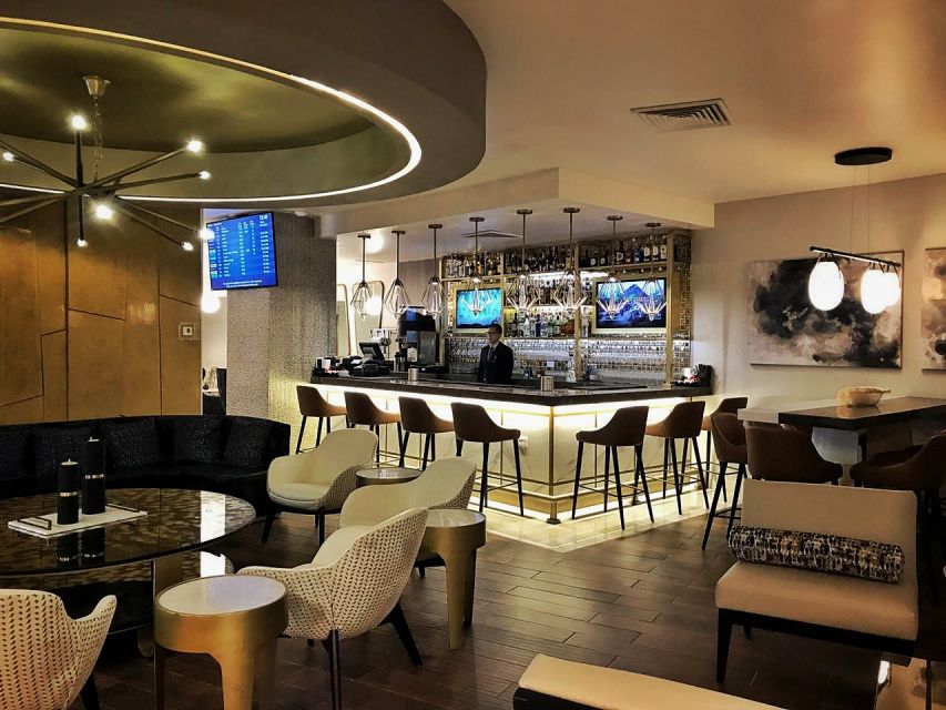 Cancun: CUN Airport MERA Lounge Access Ticket - Booking and Pricing