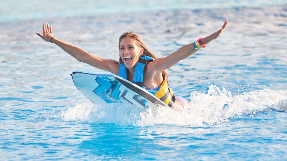 Cancun: Dolphin Swim and Garrafon Reef Park Tour With Buffet - Buffet Lunch and Open Bar