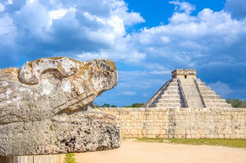 Cancun: Exclusive sunrise at Chichen Itza with an expert guide - An In-Depth Look at the Experience