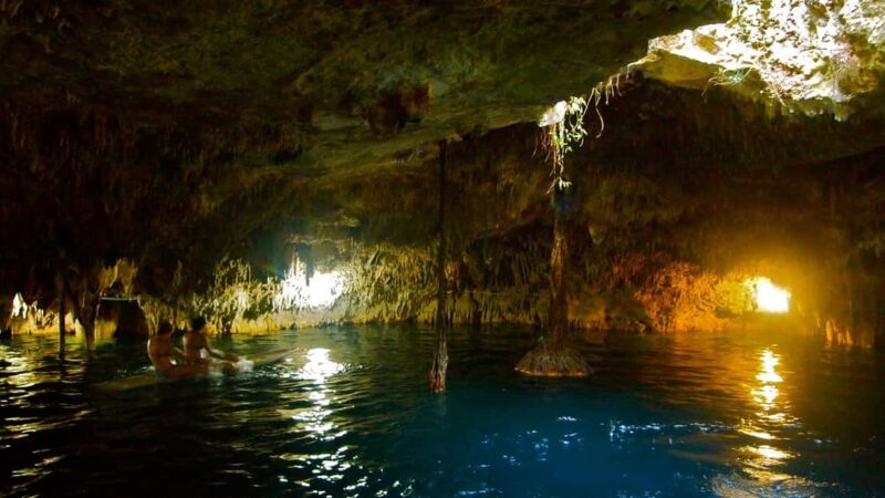 Cancun: Explore Tulum, swim with turtles, cenote, and snorkel in caves - Akumal: Swimming with Turtles