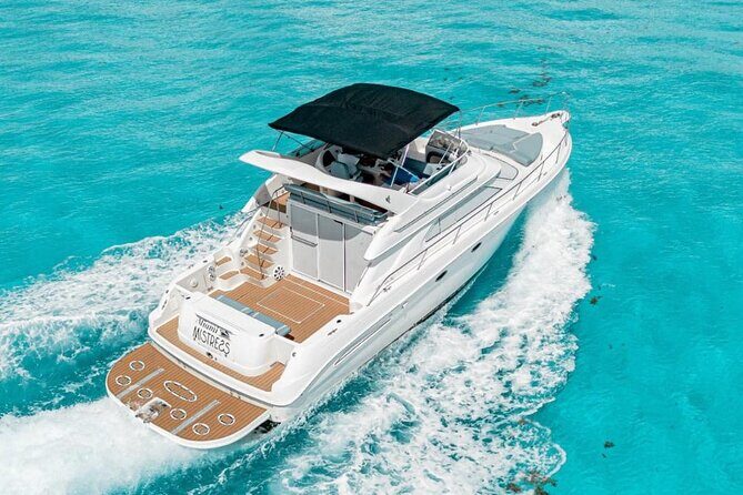 Cancun Flybridge Tour by Yacht - Cancun Flybridge Tour by Yacht: A Deep Dive into a Luxurious Marine Escape