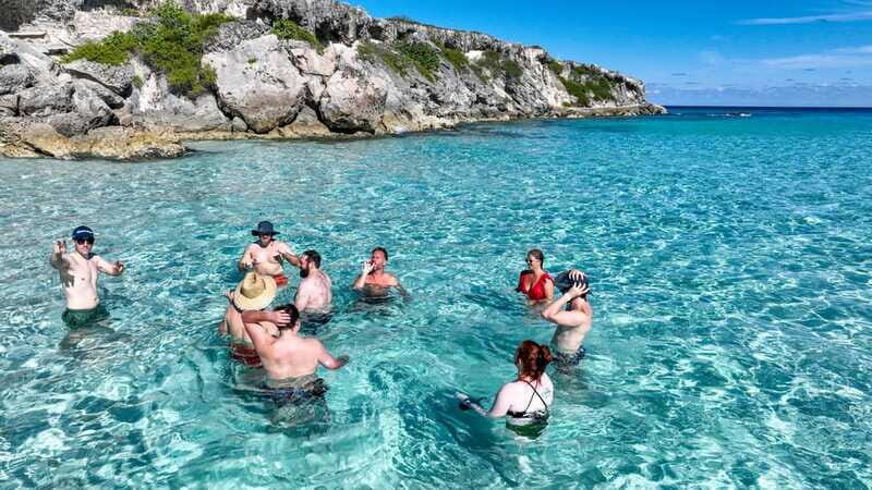 Cancun: Half Day Private Catamaran to Isla Mujeres - Who Would Love This Tour