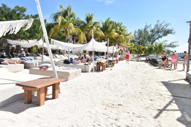 Cancun: Incredible Party on Catamaran+Open Bar-Adults Only! - The Sum Up