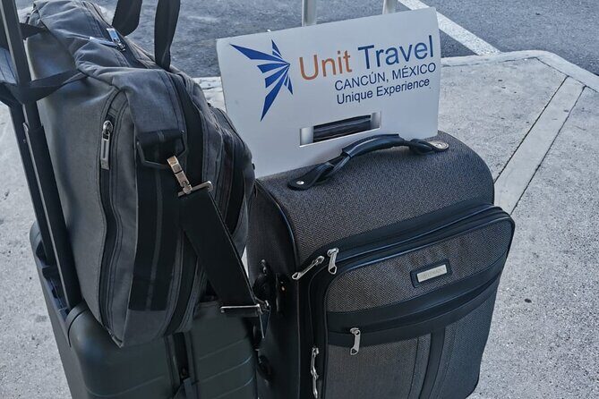 Cancun Int.Airport to The hotel zone cancun 1-3 passengers ROUNDTRIP - Why Choose a Private Transfer?