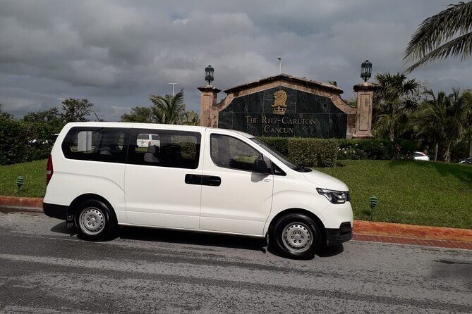 Cancun Int.Airport to The hotel zone cancun 1-3 passengers ROUNDTRIP - The Authenticity and Added Value