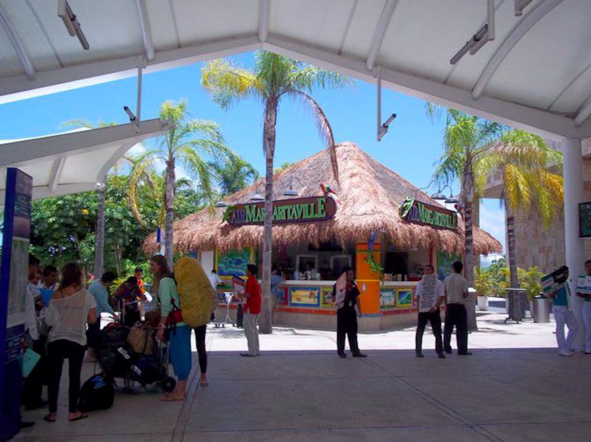 Cancún International Airport: Shared Transfer With Wi-Fi - Travel Time and Duration