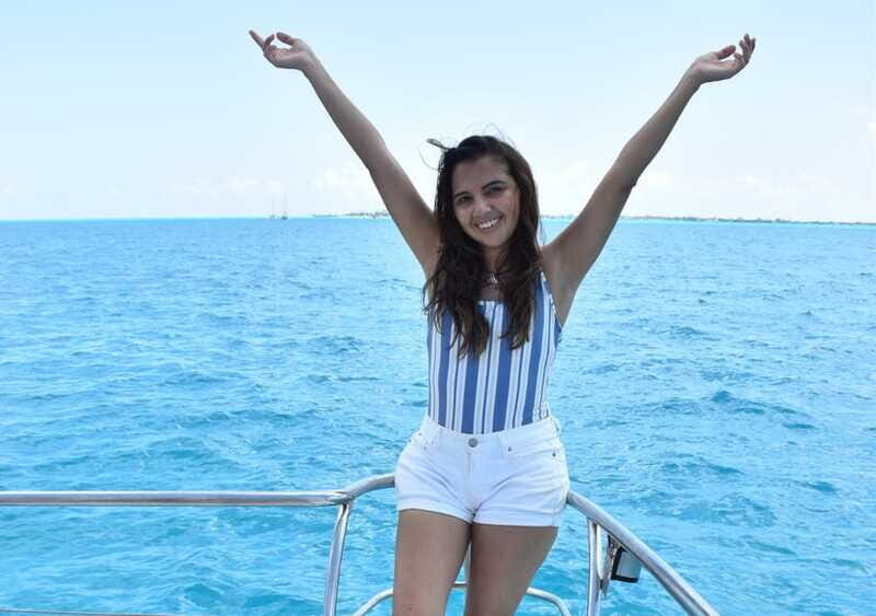 Cancun: Isla Mujeres Only Adults Catamaran, drinks & snorkel - An In-Depth Look at the Experience