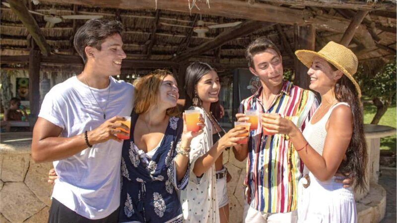 Cancun: Isla Mujeres Royal Garrafon with Transport & Lunch - Who Will Love This Tour?