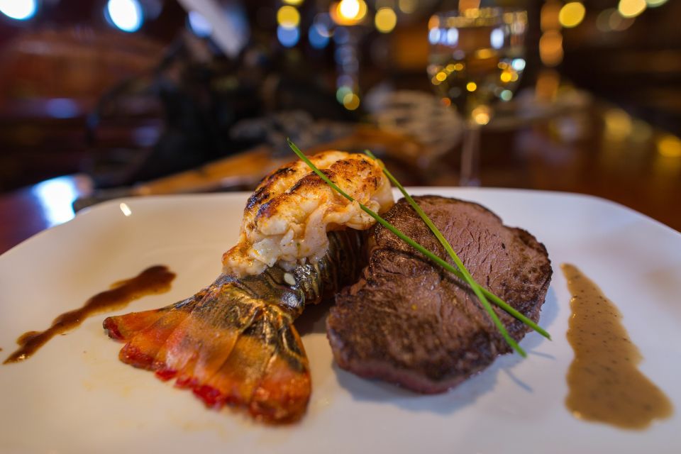 Cancún: Jolly Roger Pirate Dinner Cruise - Practical Information