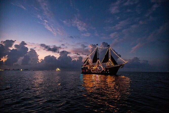 Cancun Lagoon Sunset Sailing Trip aboard classic Galeón with Dinner and Free bar - What You Can Expect During the Tour