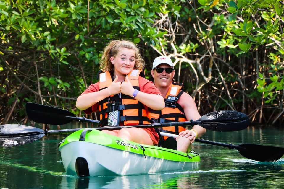 Cancun: Morning Kayak Adventure - Group Size and Languages