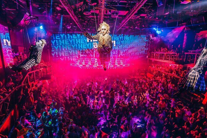 Cancun Night Combo: Taco & Beer Tour and Coco Bongo Show & Drinks - Key Points