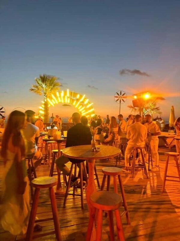 Cancún: One night in Exclusive Rooftops and Clubs of México - The Sum Up