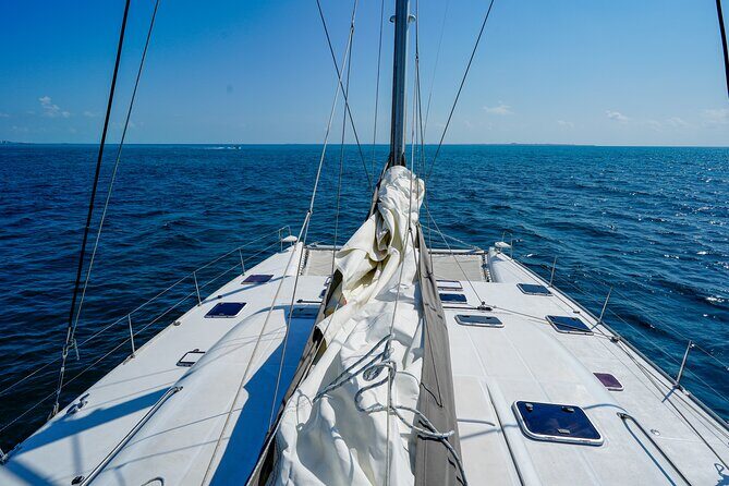Cancun Private Catamaran Cruise Open Bar & Snorkeling Experience - Who Should Consider This Tour?