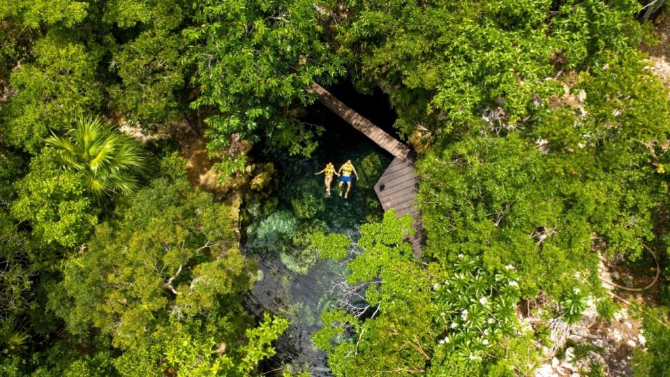 Cancun: Private Chichen Itza, Cenote & Valladolid Tour - Chichen Itza Exploration