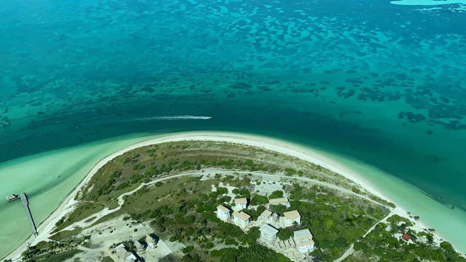 Cancun: Private Flight to Holbox - Highlights of the Experience