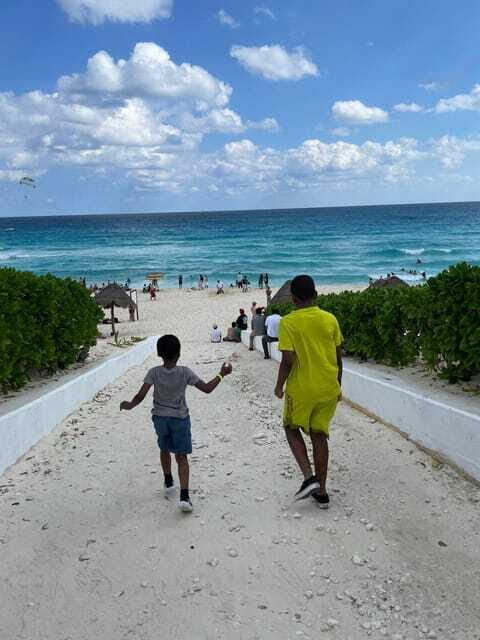 Cancun: Private Shopping Cancun Experience - FAQ