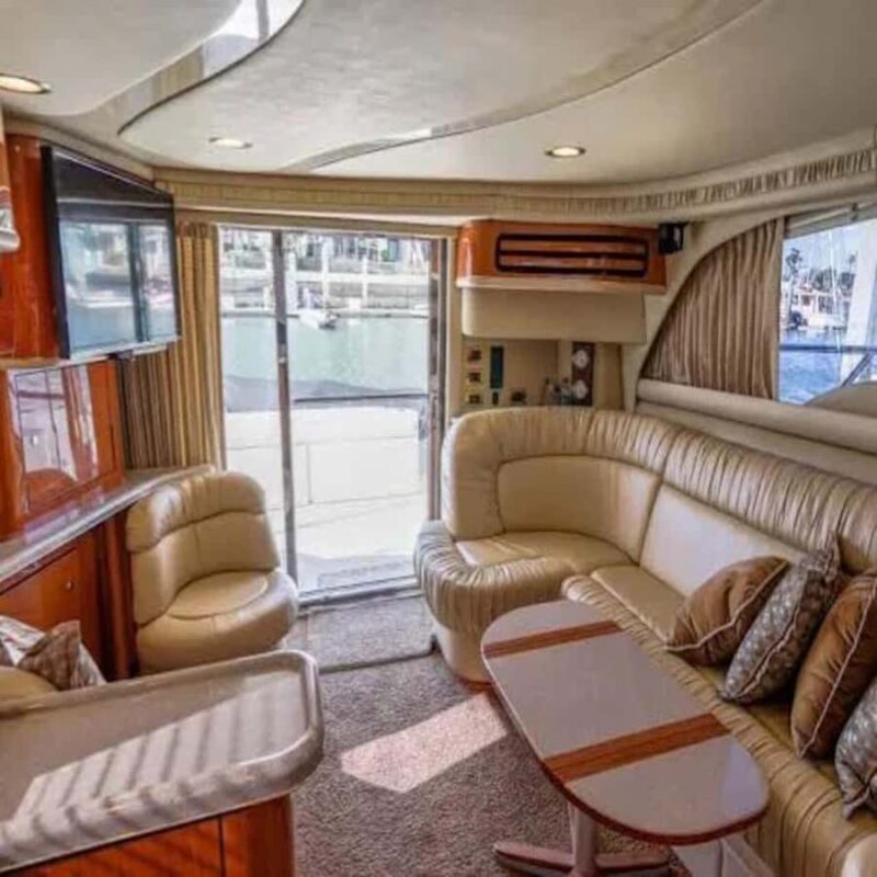 Cancun: Rent a Sea Ray F43 yacht to Isla Mujeres - FAQ