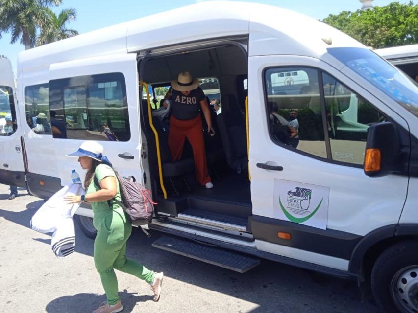 Cancun Round-Trip or One-Way Transfer to Puerto Aventuras - Key Points