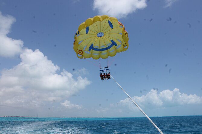 Cancun Speed Boat, Parasailing and Dolphin Beach with Transport - Evaluating the Experience: Is It Worth It?