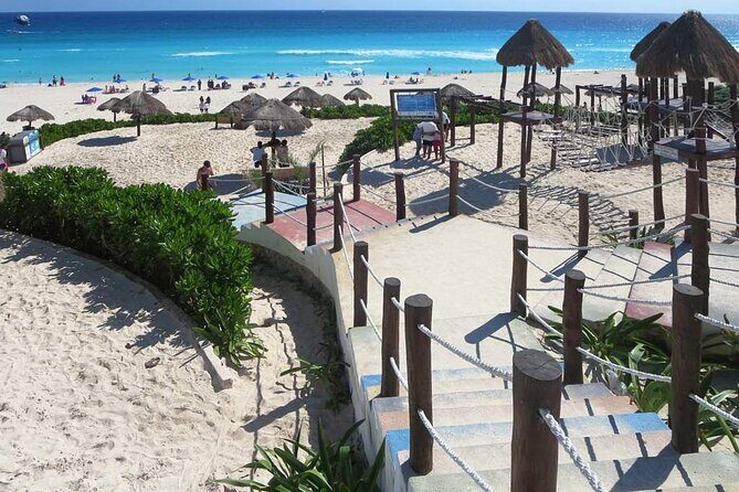 Cancún Sunset Tour: Private Ride, Ocean Views & Local Highlights - Key Points