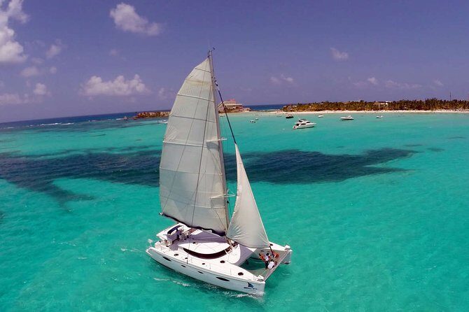 Cancun to isla mujeres catamaran sailing - The Experience in Detail