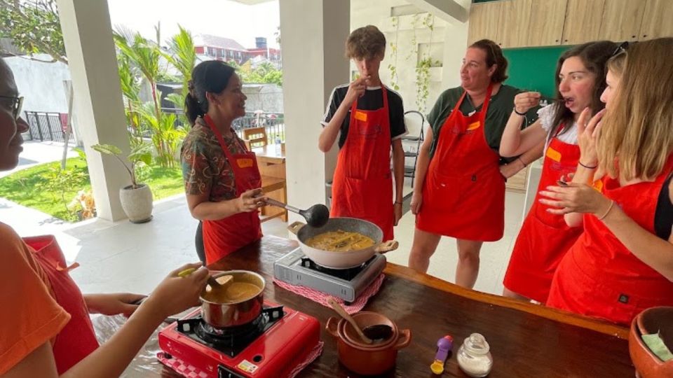 Canggu: Balinese Dishes Cooking Classs With Locals - Cultural Discussions and Stories